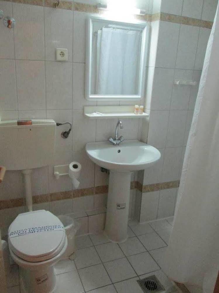 Hotel Lito Paralia Katerinis Bagian luar foto