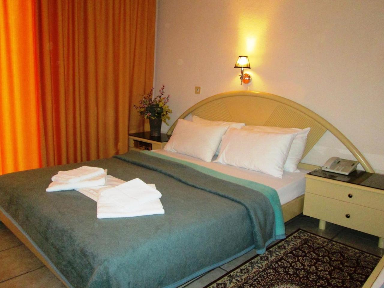 Hotel Lito Paralia Katerinis Bagian luar foto