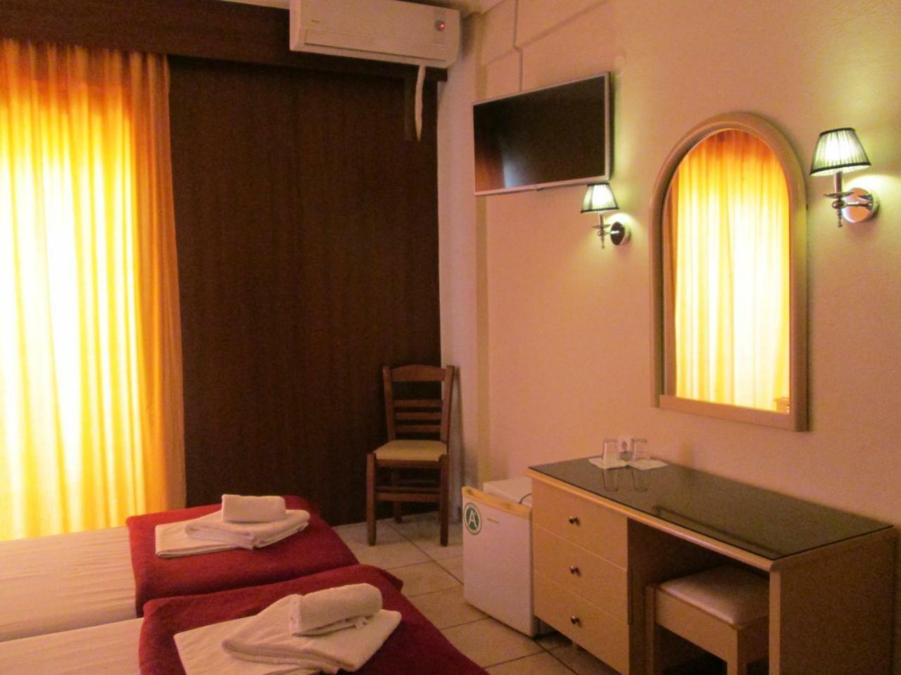 Hotel Lito Paralia Katerinis Bagian luar foto